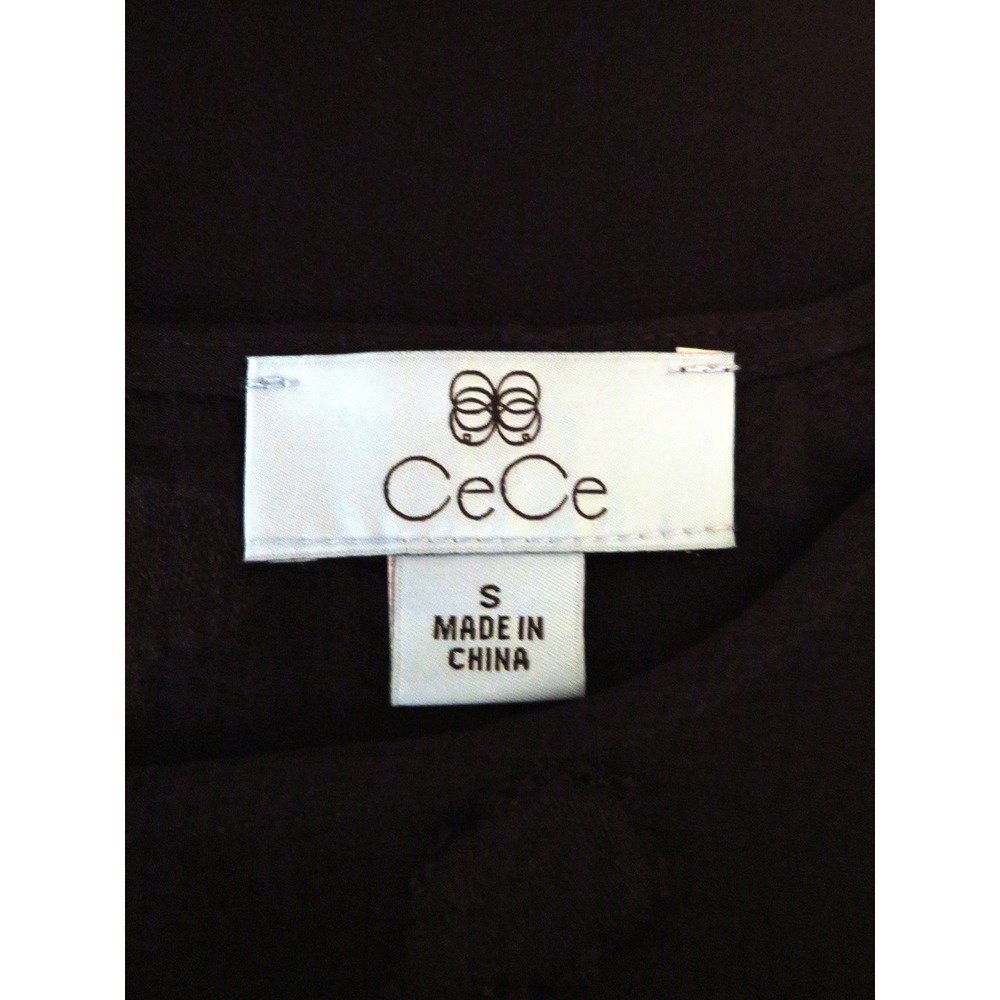 NWOT CeCe Black Top Sheer Upper with Floral Detail Size Small fits like a Medium - Picture 10 of 11